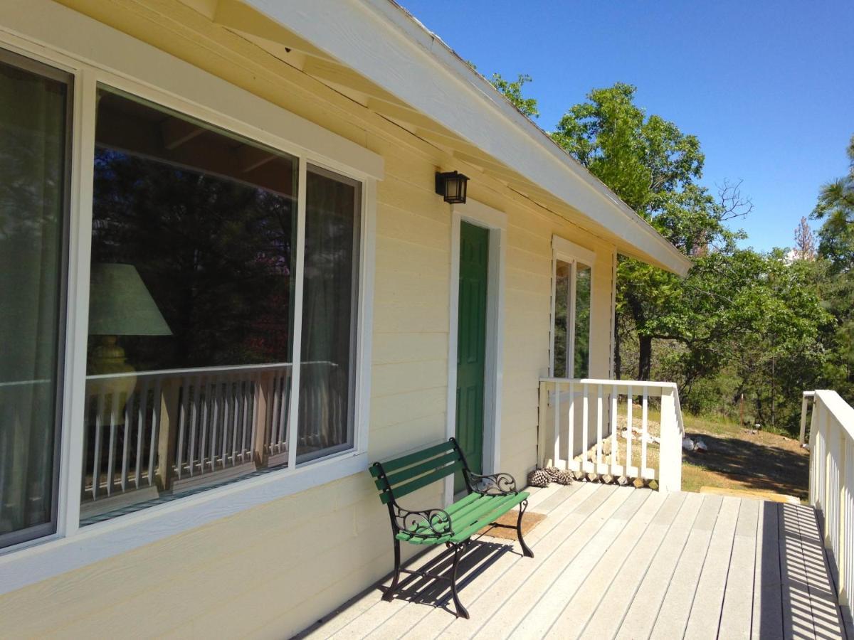 Black Oak Hill Vista Near Yosemite - Mountain Views & Starry Night Sky Mariposa Exterior foto