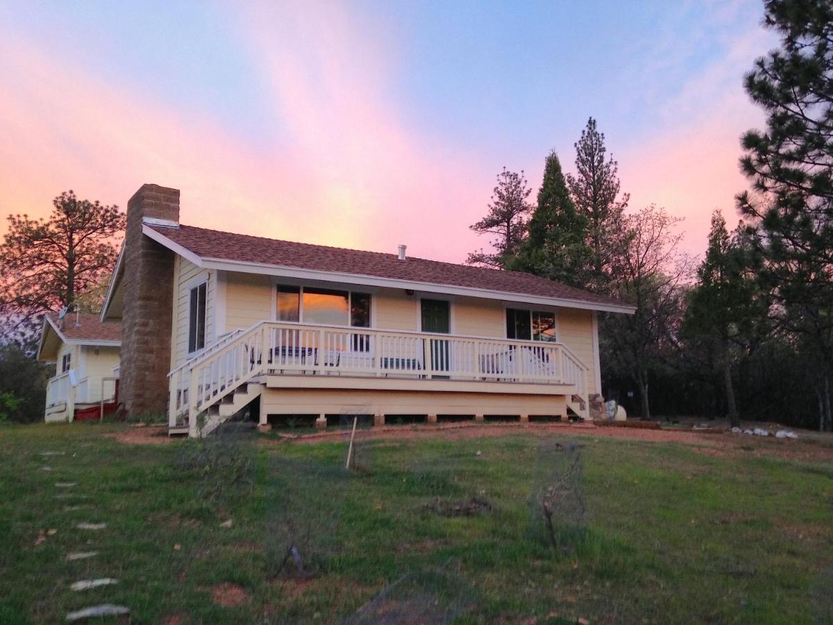 Black Oak Hill Vista Near Yosemite - Mountain Views & Starry Night Sky Mariposa Exterior foto